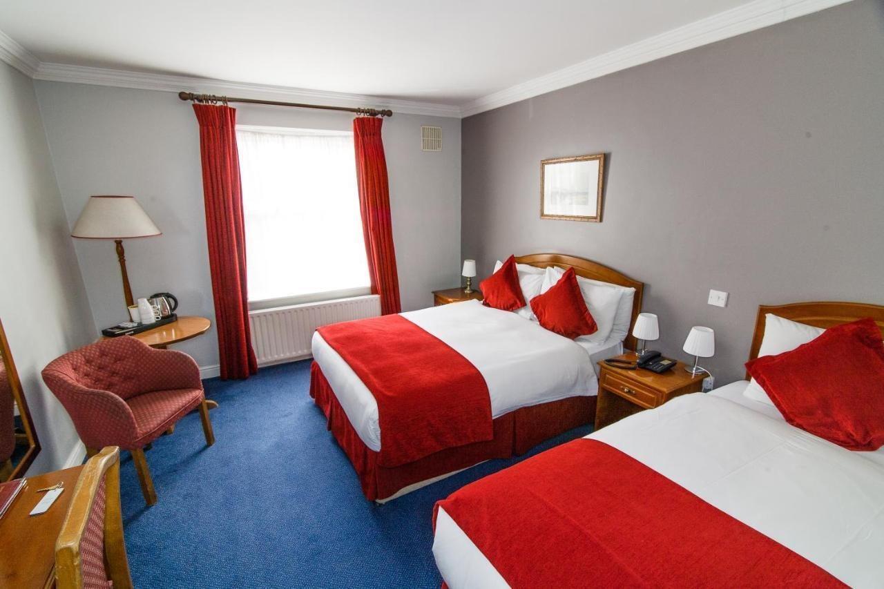 דבלין Charleville Lodge Hotel מראה חיצוני תמונה
