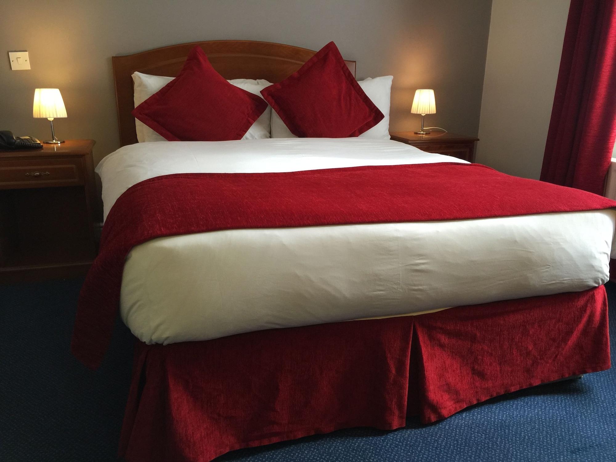 דבלין Charleville Lodge Hotel מראה חיצוני תמונה