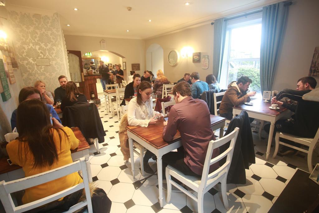 דבלין Charleville Lodge Hotel מראה חיצוני תמונה